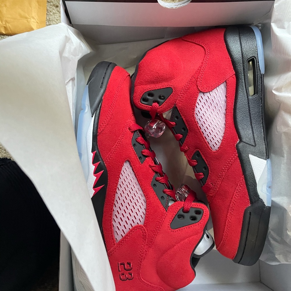 Retro 5 raging bull